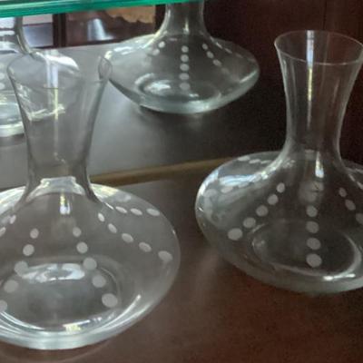 Wine decantors