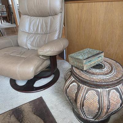 Sale Photo Thumbnail #126