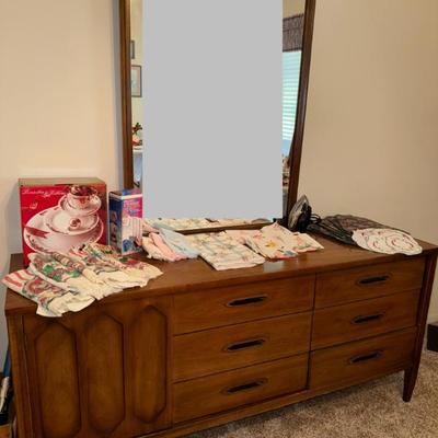 Sale Photo Thumbnail #174