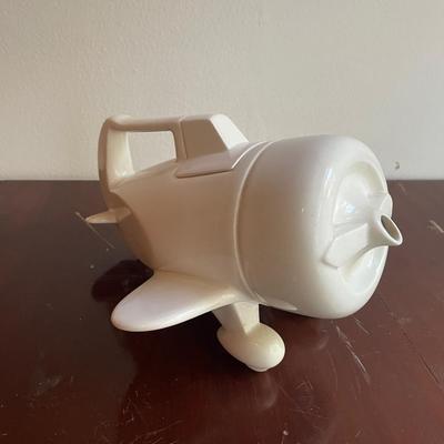1978 Vandor L. Stuart Taylor Ceramic Airplane Teapot