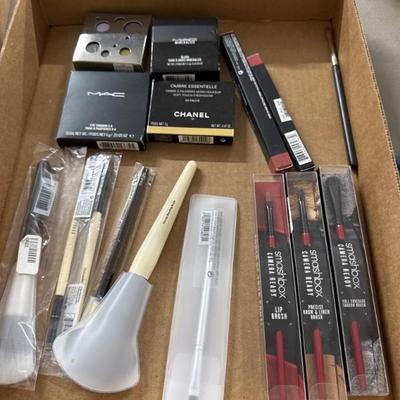 Sale Photo Thumbnail #60