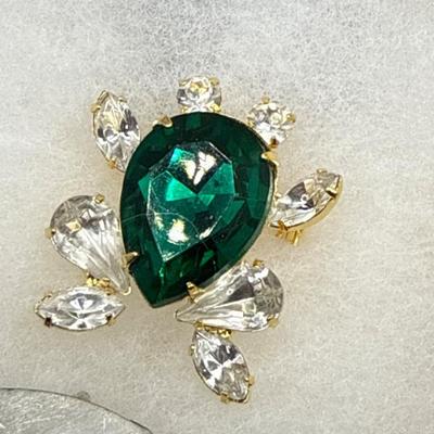 Sale Photo Thumbnail #129