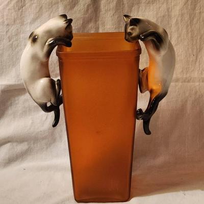 What's In Here?