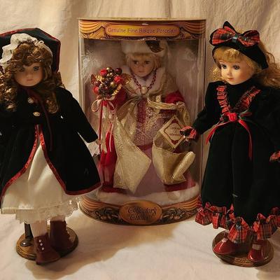 Porcelain Christmas 