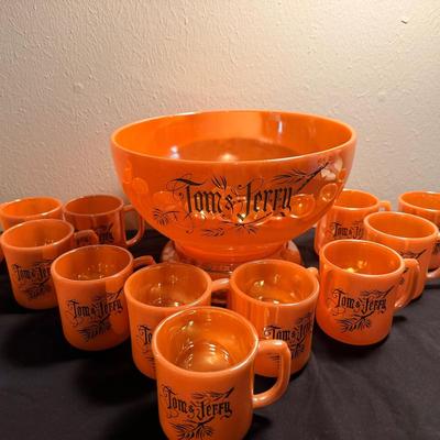 1950’s Peach Fire King Set