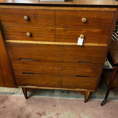 Sale Photo Thumbnail #30