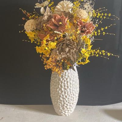 Ceramic White Vase 