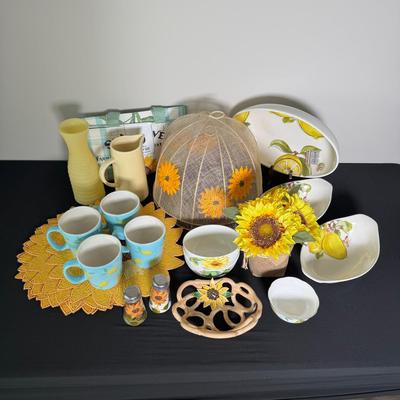 Kitchenware - Yellow