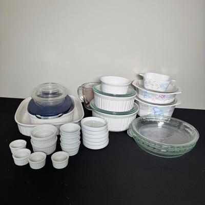 Pyrex And Corning Ware Dishes