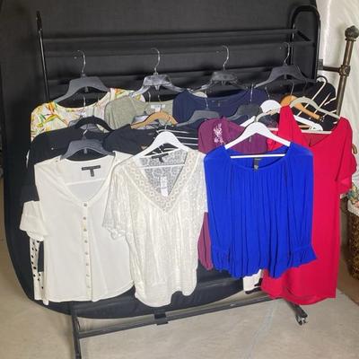 White House Black Market Clothing 3