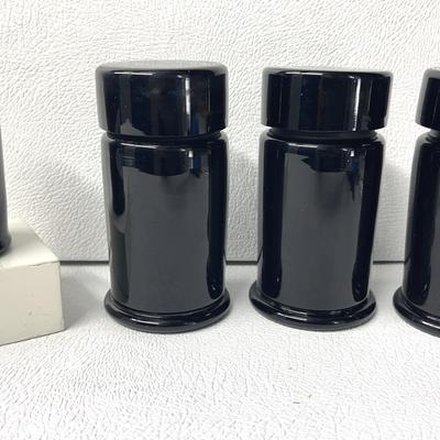 Antique Black and Amber Apothecary Pharmaceutical Glass Jars With Lids, 4 Pcs