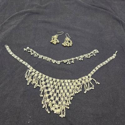 Triangular Necklace With Bracelet And Earrings 