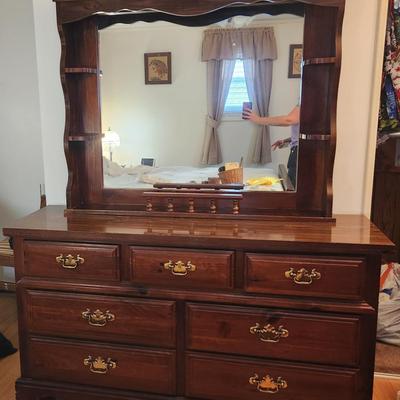 Broyhill Dresser With Mirror 