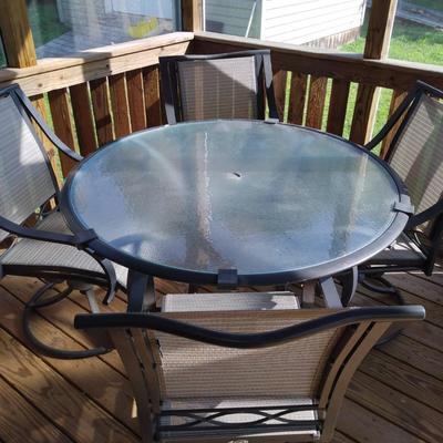 Hampton Bay Patio Table And Chairs