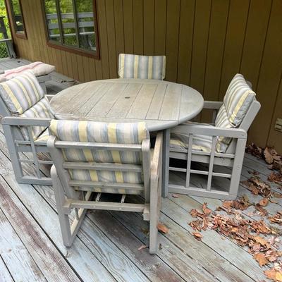 Wooden Patio Furniture Set