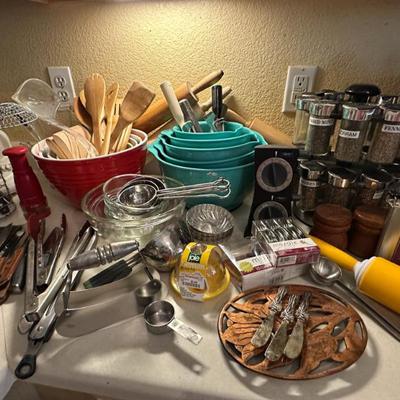 Sale Photo Thumbnail #331