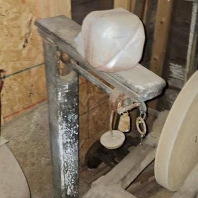 Old scale
