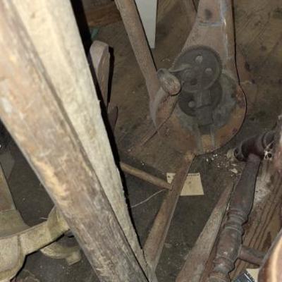 Mechanical seeder?