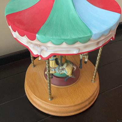 Willets Inc Melodies "Carousel Waltz"
