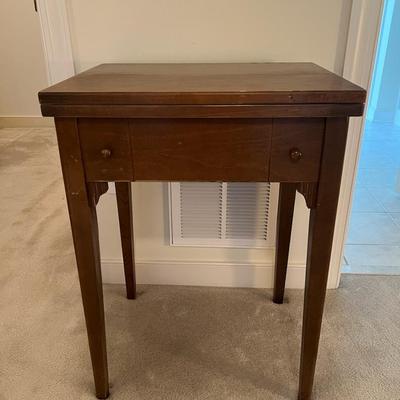 Dressmaster Sewing Machine And Table