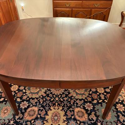 Oval Expandable Dining Table 