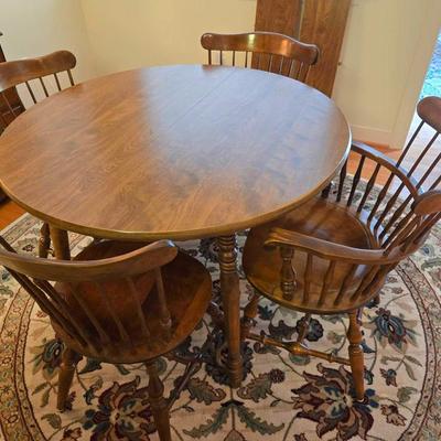 Vintage Dining Table & 4 Nichols & Stone Chairs
