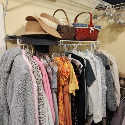 Sale Photo Thumbnail #148