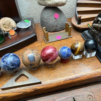 Sale Photo Thumbnail #30