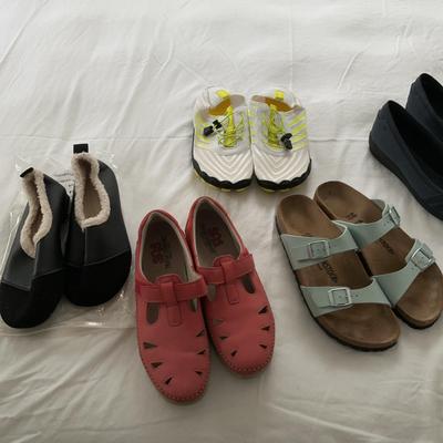 Women’s Shoes