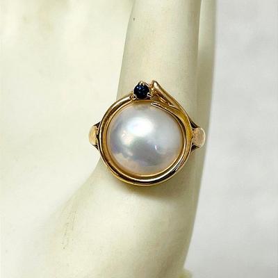 14K Gold, Pearl, and Saphire Cocktail Ring