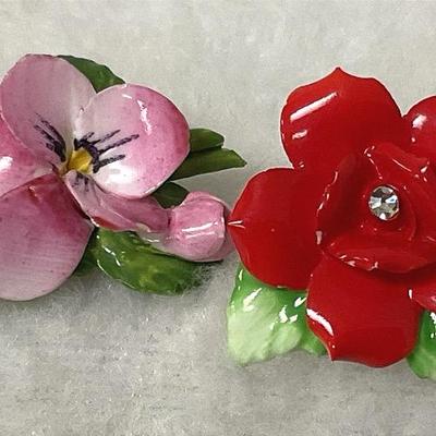 “Healacraft” Porcelain Brooch 