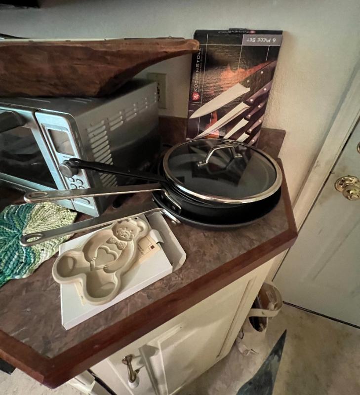 Sale Photo Thumbnail #25