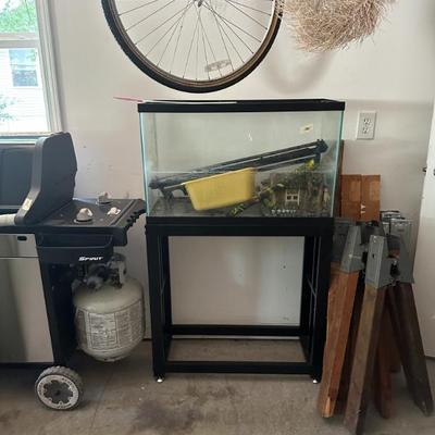 Sale Photo Thumbnail #343: Aquarium