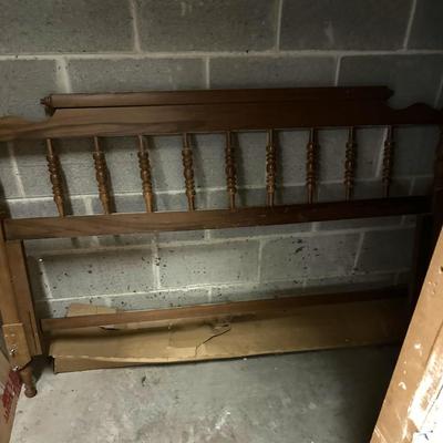 Sale Photo Thumbnail #145: Another bed frame