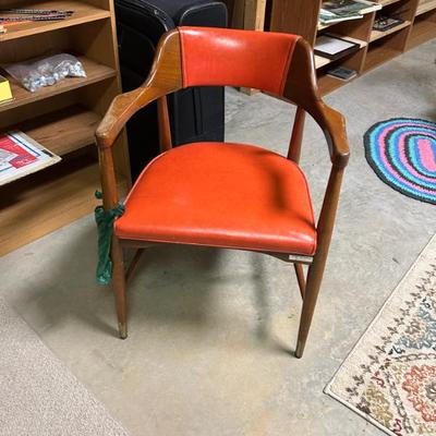 Sale Photo Thumbnail #139: MCM chair #2