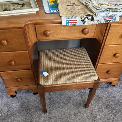 Sale Photo Thumbnail #147: Vanity matches dresser