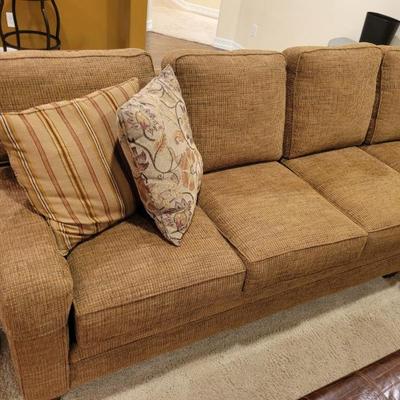 Sale Photo Thumbnail #169