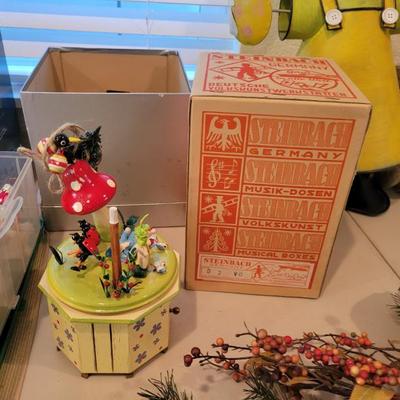 Sale Photo Thumbnail #218