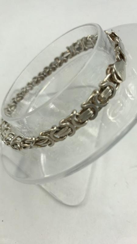 Sale Photo Thumbnail #170