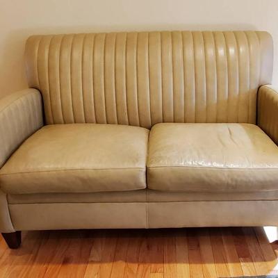 Bradington Young Leather Loveseat