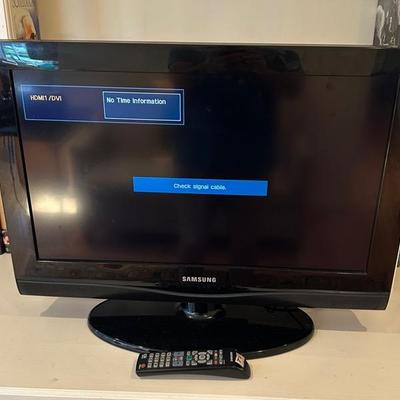 25” Samsung TV With Remote
