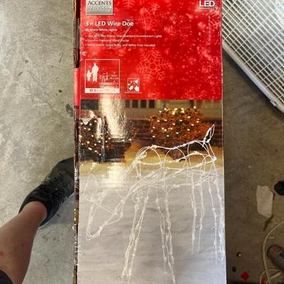 Sale Photo Thumbnail #586