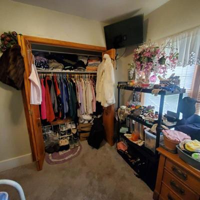 Sale Photo Thumbnail #37