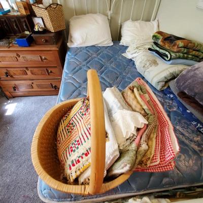 Sale Photo Thumbnail #167