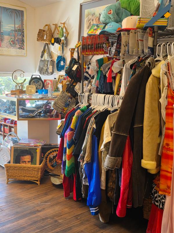 Sale Photo Thumbnail #12