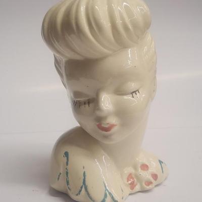 Sale Photo Thumbnail #33