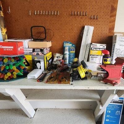 KFA141 - Mystery Lot Household Goods 