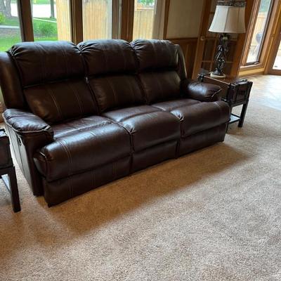 Beautiful leather sofa/loveseat