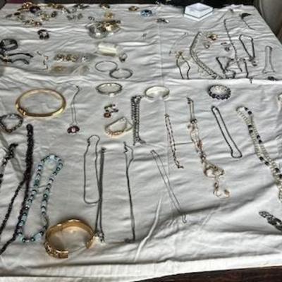 Sale Photo Thumbnail #8