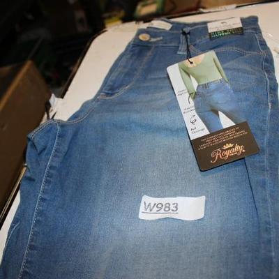 Sale Photo Thumbnail #1240